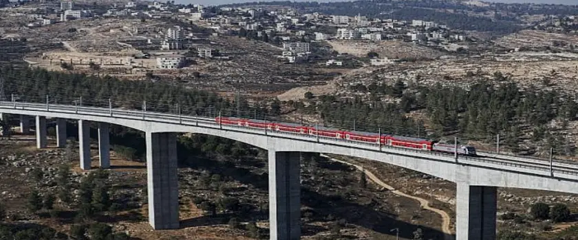 سباق على الممر الاقتصادي: فرنسا وتركيا تنافسان إسرائيل على “قطار الشرق الأوسط